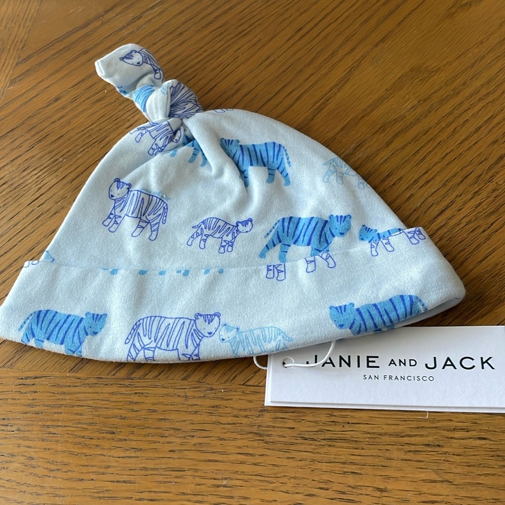 Janie & Jack Infant Beanie Blue Tiger Pattern Size 0-3 Months NWT